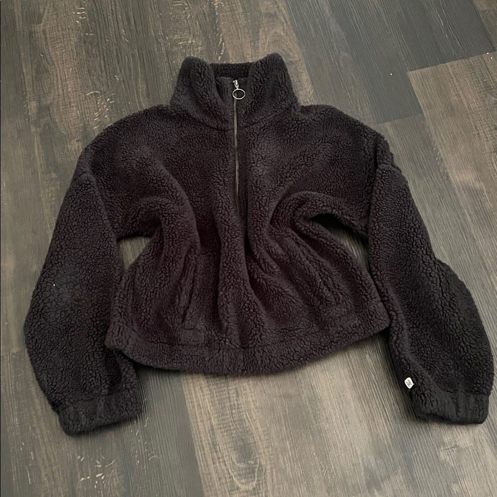 Abercrombie & Fitch 1/3 zip pullover - Picture 2 of 5
